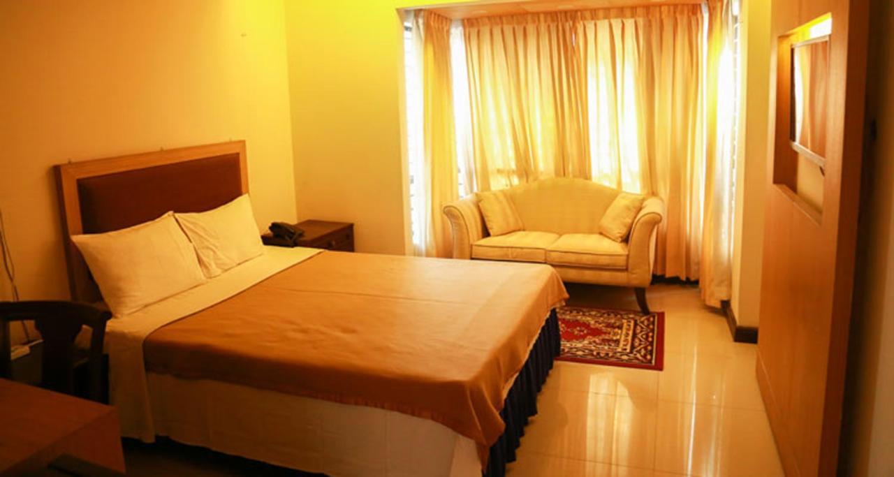 Hotel Tea Tree & Resort Dhaka Zewnętrze zdjęcie