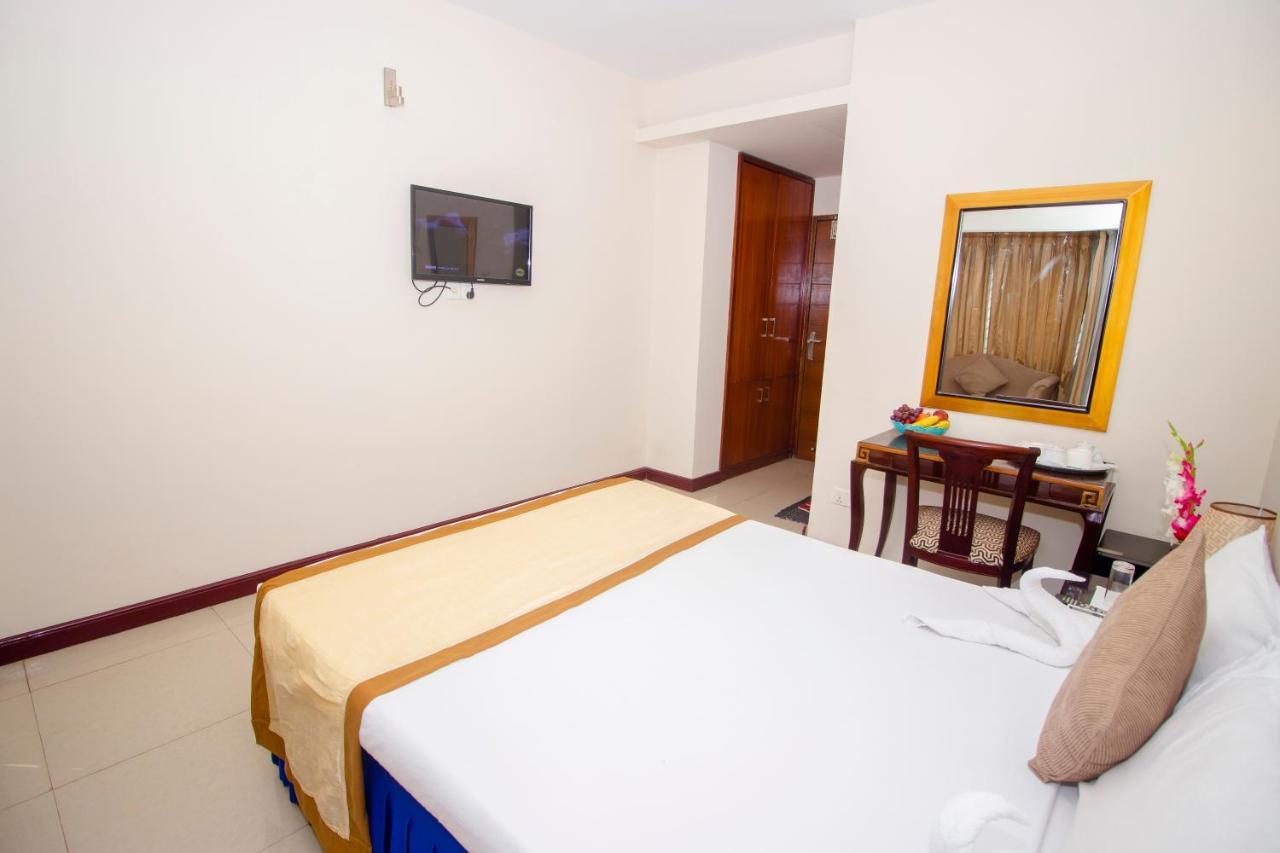 Hotel Tea Tree & Resort Dhaka Zewnętrze zdjęcie